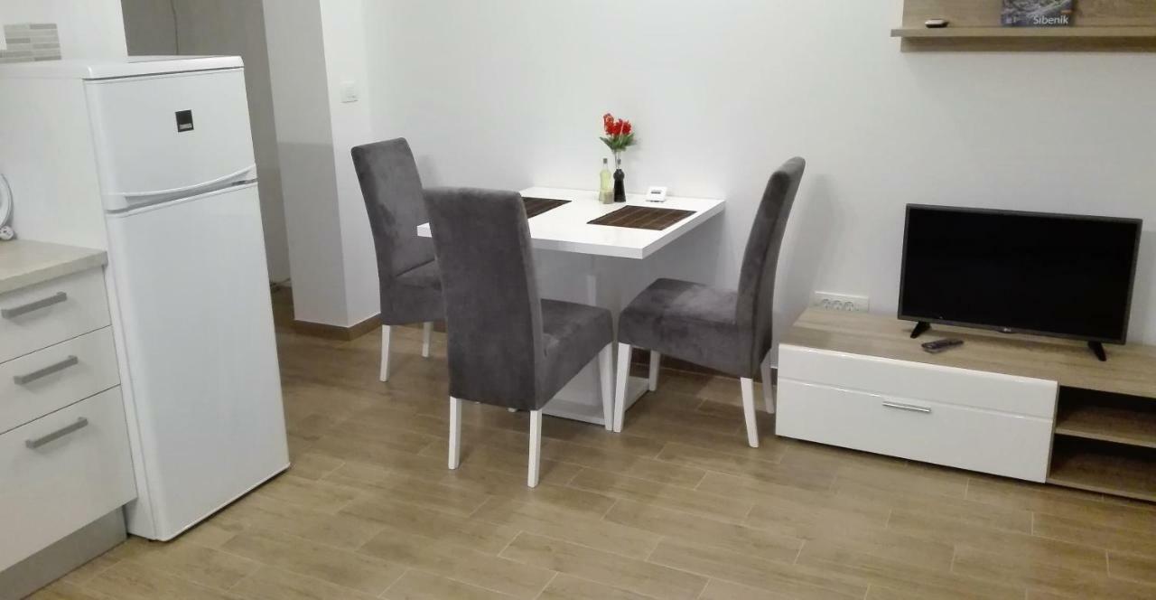 Sibenska Oaza Apartamento Šibenik Exterior foto