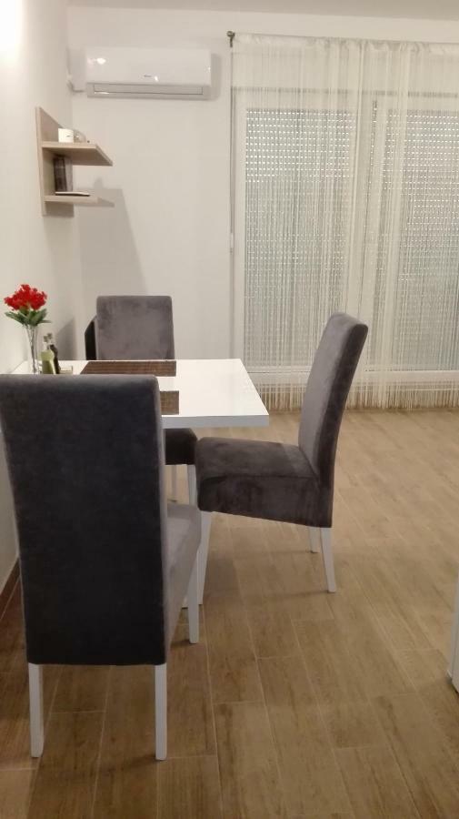 Sibenska Oaza Apartamento Šibenik Exterior foto