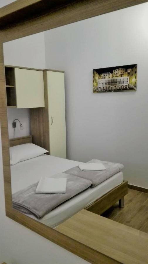 Sibenska Oaza Apartamento Šibenik Exterior foto